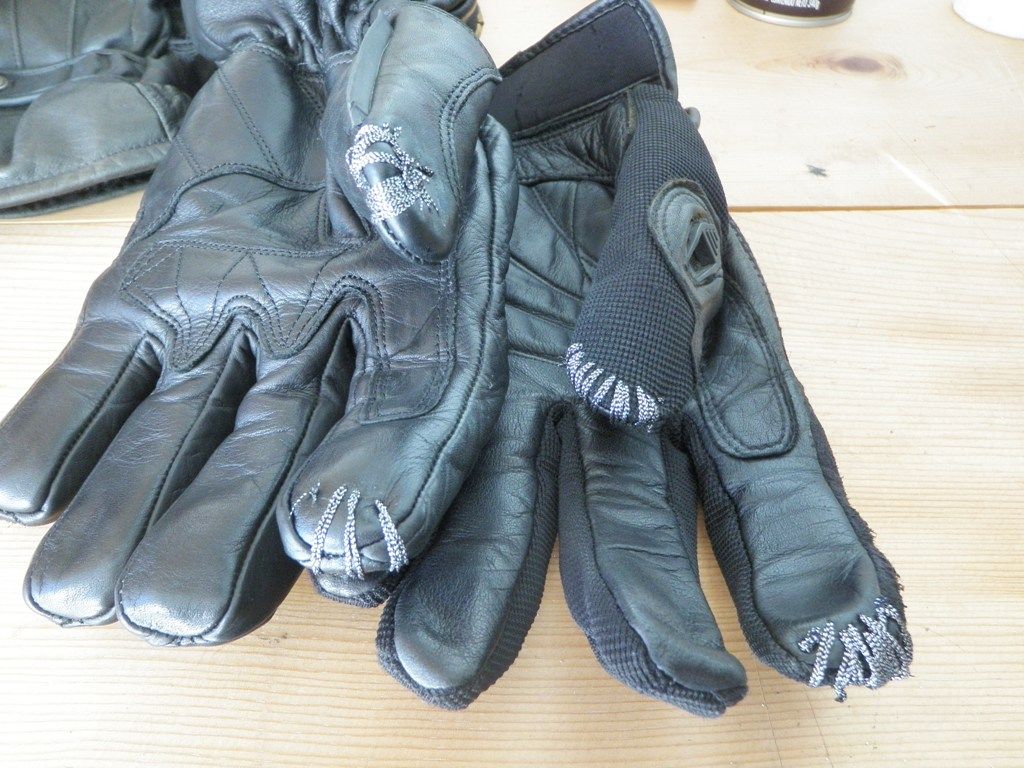 Modern Vespa Modifying riding gloves for touchscreen stepbystep